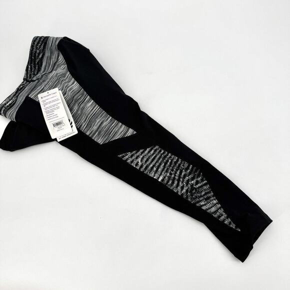 FREE 2 B Black/Gray Workout Capri Leggings Athletic Running Pocket Size S NWT - Picture 5 of 6